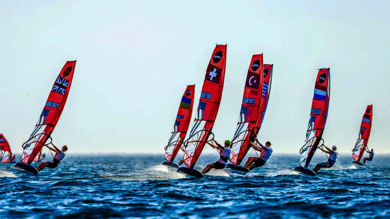 Gudis no Campeonato da Europa de iQFOiL em Portimão